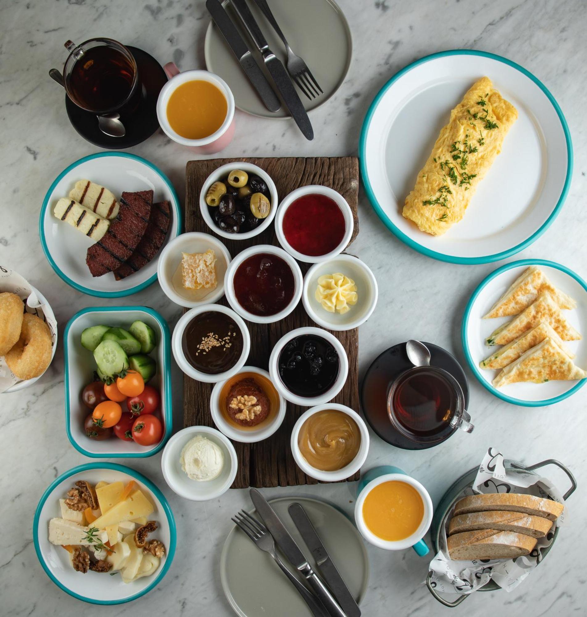 Stayso The House Hotel イスタンブール エクステリア 写真 Turkish breakfast
